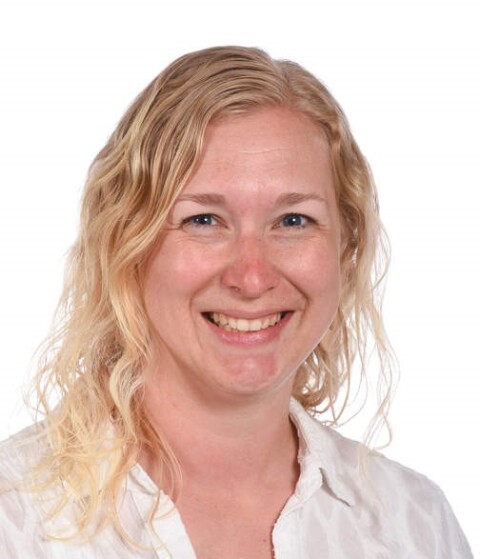 Pasfoto Elijne 2026 3